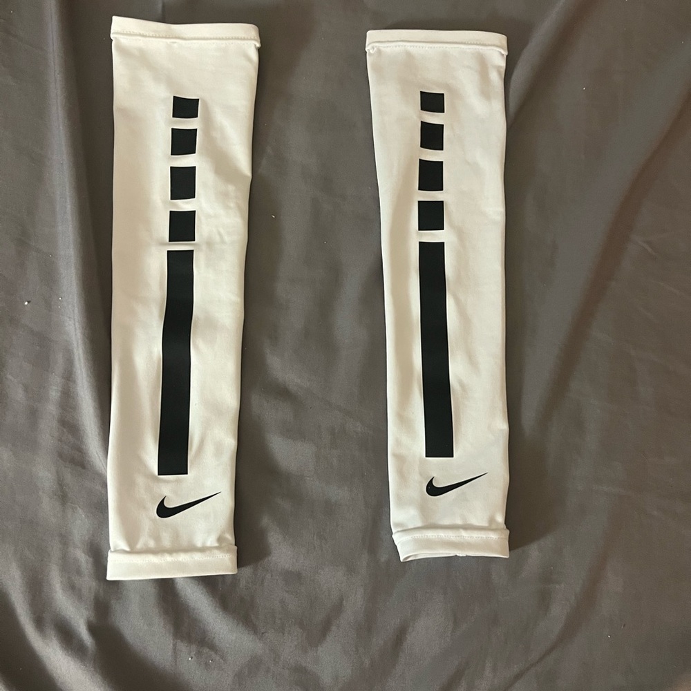 Womens Volleyball arm sleeves